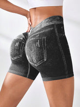 Load image into Gallery viewer, Seamless Denim-Look Yoga Shorts – Back V-Waist Hip-Lifting
