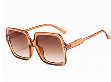 Load image into Gallery viewer, Affordable Retro Gradient Oversized Men Sun Glasses
