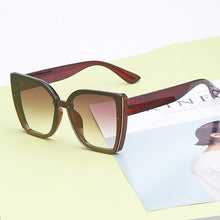 Load image into Gallery viewer, Women's Cat-Eye Oversized Sunglasses — UV Protection Trendy Shades
