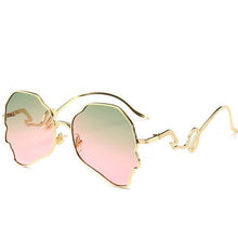 Load image into Gallery viewer, Eccentric Wavy Frame Sunglasses
