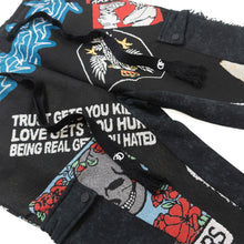 Load image into Gallery viewer, F1755 Brave Heart Tapestry Stacked Pants - Black
