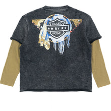 Load image into Gallery viewer, Sweatshirt|F4225 "Loyal To Few" Long Sleeves - Black
