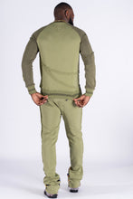 Load image into Gallery viewer, F4359 Frost Blow Sweatshirt- Olive
