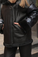 Load image into Gallery viewer, Genuine Lamb Leather Fox Fur Coat
