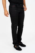 Load image into Gallery viewer, Slade Men&#39;s Black Relaxed Fit Stretch Pants
