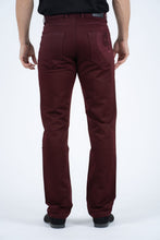 Load image into Gallery viewer, Slade Men&#39;s Burgundy Relaxed Fit Stretch Pants
