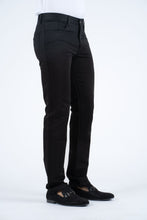 Load image into Gallery viewer, Slade Men&#39;s Black Relaxed Fit Stretch Pants
