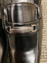 Load image into Gallery viewer, Royal Shoes J407 Men’s Black Slip-on Dress Shoes
