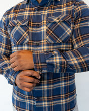 Load image into Gallery viewer, Field Grand Flannel, Pecan Plaid
