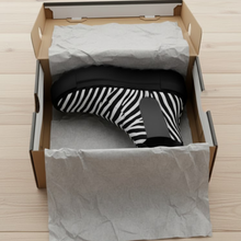 Load image into Gallery viewer, Fashion Boots BYMANYC ® New York MANHATTAN GRACE
