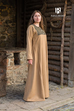 Load image into Gallery viewer, Rus Dress Jadwiga Camel

