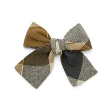 Load image into Gallery viewer, Fletcher - Petite Hair Bow
