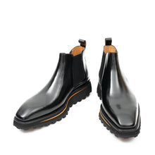 Load image into Gallery viewer, Foil leather Thick-Soled Chelsea Boot 2898 Black
