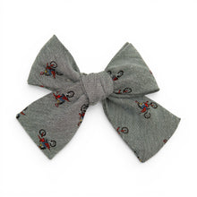 Load image into Gallery viewer, Full Throttle - Petite Hair Bow
