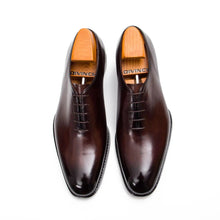 Load image into Gallery viewer, Seamless Goodyear Mens Coffee Oxford Dress Shoes
