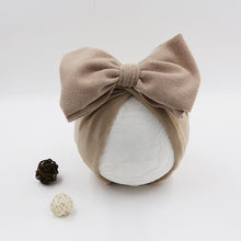 Load image into Gallery viewer, Modern Stylish Cotton Baby Newborn Cap Newborn Baby Beanie Top Bow For Baby Excellent For Photography Props Baby Turban Cap
