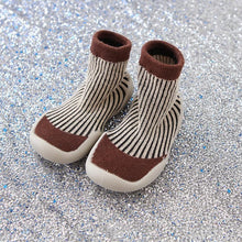 Load image into Gallery viewer, Modern Baby Comfortable Toddler First Walker Girl Kids Soft Rubber Shoe Anti-slip Boy Shoes

