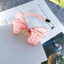 Load image into Gallery viewer, Luxury Modern Pearl Handmade Baby Girls Bowknot Crown Headband Lace Elastic Hair Band Bow For Girls Baby
