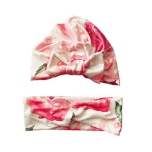 Load image into Gallery viewer, Luxury Mdoern Set 2PCS Baby and Mom Headbands Set Flower Bowknot Newborn Turban Cross-tied Mommy Headband Bow

