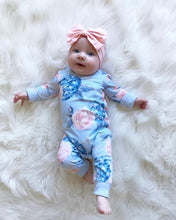 Load image into Gallery viewer, Modern Printed Newborn Baby Girl Romper Floral Jumpsuit Outfit Clothes Set With Bow In Elegant Modern Design
