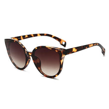 Load image into Gallery viewer, Luxury Modern Elegant Lady  Sunglasses WIth  Cat Eye Women Eyewear  Plastic Frame Clear Lens With  UV400 Protection

