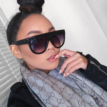 Load image into Gallery viewer, Retro Vintage Oversized Women Retro Luxury Big Frame Lady Retro Sunglasses With Eyewear UV400 Protection
