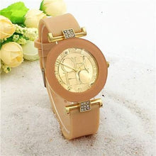Load image into Gallery viewer, STEVVEX simple leather Casual Quartz Watch Women Crystal Silicone Watches Wrist Watch  For Women and Girls Coffee
