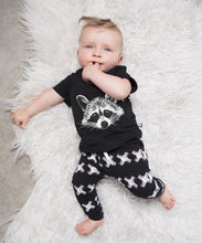 Load image into Gallery viewer, Modern Printed Baby Boy Clothes Sets T-shirt+ Pants Cartoon Printed Clothing Set For Boys In Elegant Design
