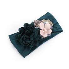 Load image into Gallery viewer, Luxury Handamde Pearl Baby Kids Fashion Headbands Nylon Flower Girl Hairband Pearl Turban Soft Bow
