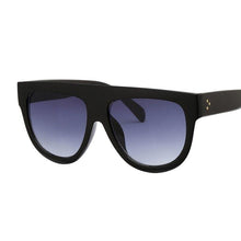 Load image into Gallery viewer, Retro Vintage Oversized Women Retro Luxury Big Frame Lady Retro Sunglasses With Eyewear UV400 Protection
