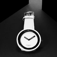 Load image into Gallery viewer, Vintage Retro Classic Fashion Women's Watches Leather Ladies Watch Women Watches Girl Watch Simple Clock For Women and Girls In great style
