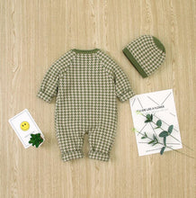 Load image into Gallery viewer, Knitted Newborn Baby Clothes Cotton Baby Romper With Plaid Hat Infant Toddler Jumpsuit For Girls And Boys
