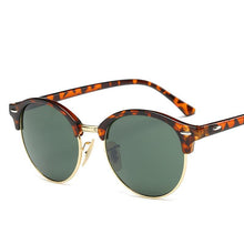 Load image into Gallery viewer, NEW Famous Hit Trend New Elegant Luxury Unisex Retro and Modern Men and Woman Vintage Sunglasses With Polarized Glasses and UV400 Sun Protection
