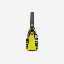 Load image into Gallery viewer, Handbag BYMANYC ® New York – Couture Vegan Vertical Band in Manhattan
