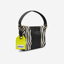 Load image into Gallery viewer, Handbag BYMANYC ® New York – Luxe Pendant Vertical Band in Ruby &amp; Onyx
