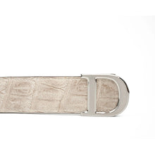 Load image into Gallery viewer, Handcrafted Alligator Leather Belts DVG350
