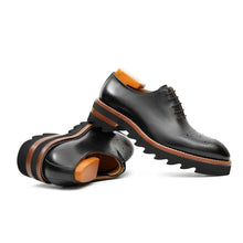 Load image into Gallery viewer, Handcrafted calfskin Oxford shoes Black
