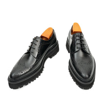 Load image into Gallery viewer, Handmade Chunky - sole Brogue Shoes Black
