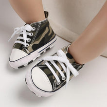 Load image into Gallery viewer, New Soft Baby Sneaker For Newborn Sport Shoes For Baby Boys Girls Infant Toddler Bottom Anti-slip First Walkers 0-18 M
