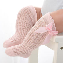 Load image into Gallery viewer, Princess Cute Baby Knee High Stylish Cotton Bow Soft Comfortable Socks Flexible Breathable Sock For Baby Girls
