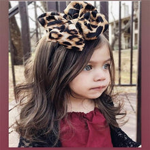Load image into Gallery viewer, Modern Baby Headband Bow for Girl Leopard Headbands for Newborn Toddler Turban Baby Hair Accessories Design
