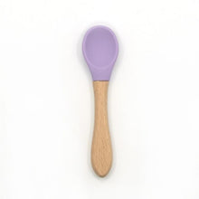 Load image into Gallery viewer, 2PCS  Bamboo Training Spoons Organic Soft Baby Feeding Silicone Tip Spoon Scoop Easy Grip Handle Toddlers Infant Gifts For Parents And Baby Boys Or Girls
