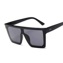 Load image into Gallery viewer, Retro Modern Elegant Square Sunglasses for Women and Lady With Big Frame Fashion Girls Sunglasses In Vintage Style With UV400 Protection
