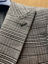 Load image into Gallery viewer, Bellucci Trends Pirlo B189 Grey Glenn Plaid Slim Fit 3-piece Suit
