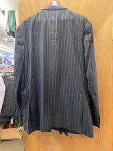 Load image into Gallery viewer, Canuti Peter C158 Purple/Grey Stripe Double Breasted Modern Fit Suit
