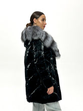 Load image into Gallery viewer, Genuine Silver Fox Fur Down Fill Coat
