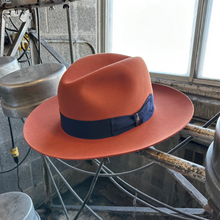 Load image into Gallery viewer, El Capo: Cinnamon Fedora
