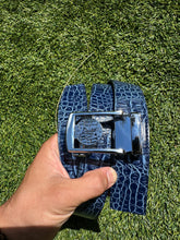 Load image into Gallery viewer, Josh Kelley Signature: Low Taper Fade
