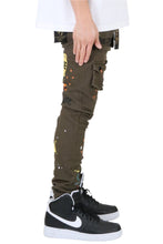 Load image into Gallery viewer, Zati Men's premium skinny twill cargo pants.
