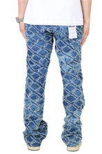 Load image into Gallery viewer, HYDRA Men's premium rip&amp;repair flare stacked fit quilted denim pants
